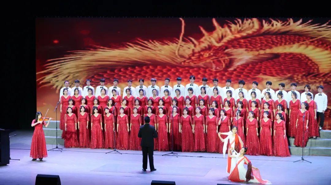 探索神秘房间